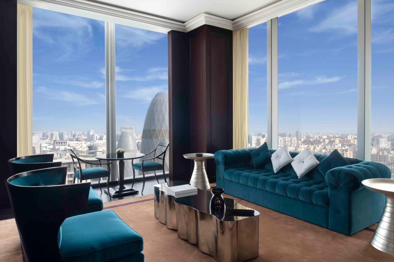 Banyan Tree Doha At La Cigale Mushaireb Екстериор снимка The living room of a Sky Villa