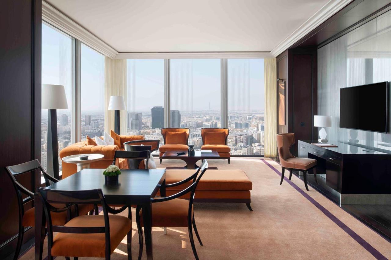 Banyan Tree Doha At La Cigale Mushaireb Екстериор снимка A suite at the hotel