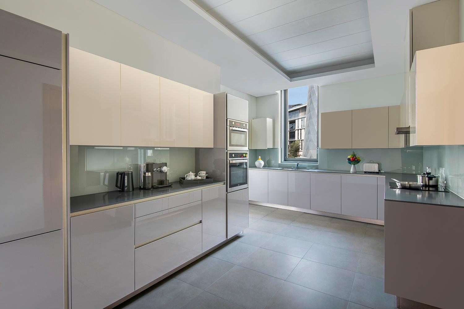 Banyan Tree Doha At La Cigale Mushaireb Стая снимка A modern kitchen