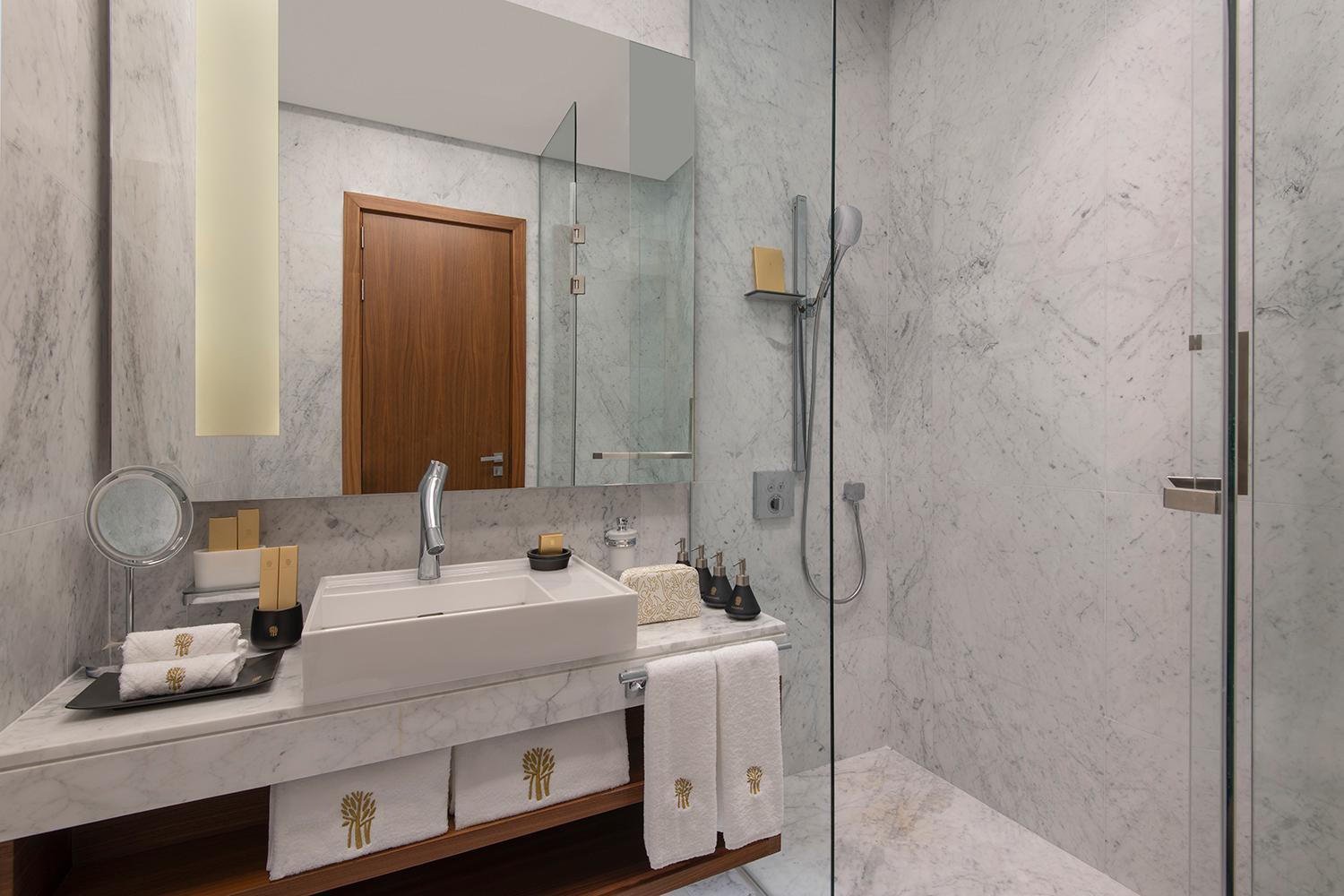 Banyan Tree Doha At La Cigale Mushaireb Стая снимка Bathroom
